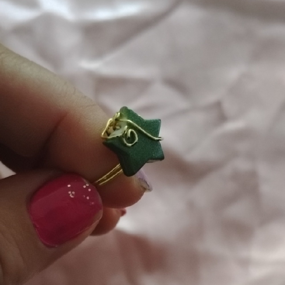 Hand Crafted Green and Gold Swirl Ring